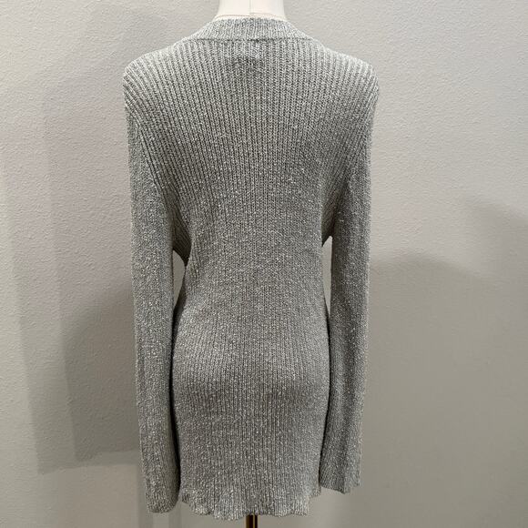 Chico’s Gray Heavyweight V Neck Sweater Size 2 Large Drapey Cozy Rib Knit Winter - Picture 2 of 8